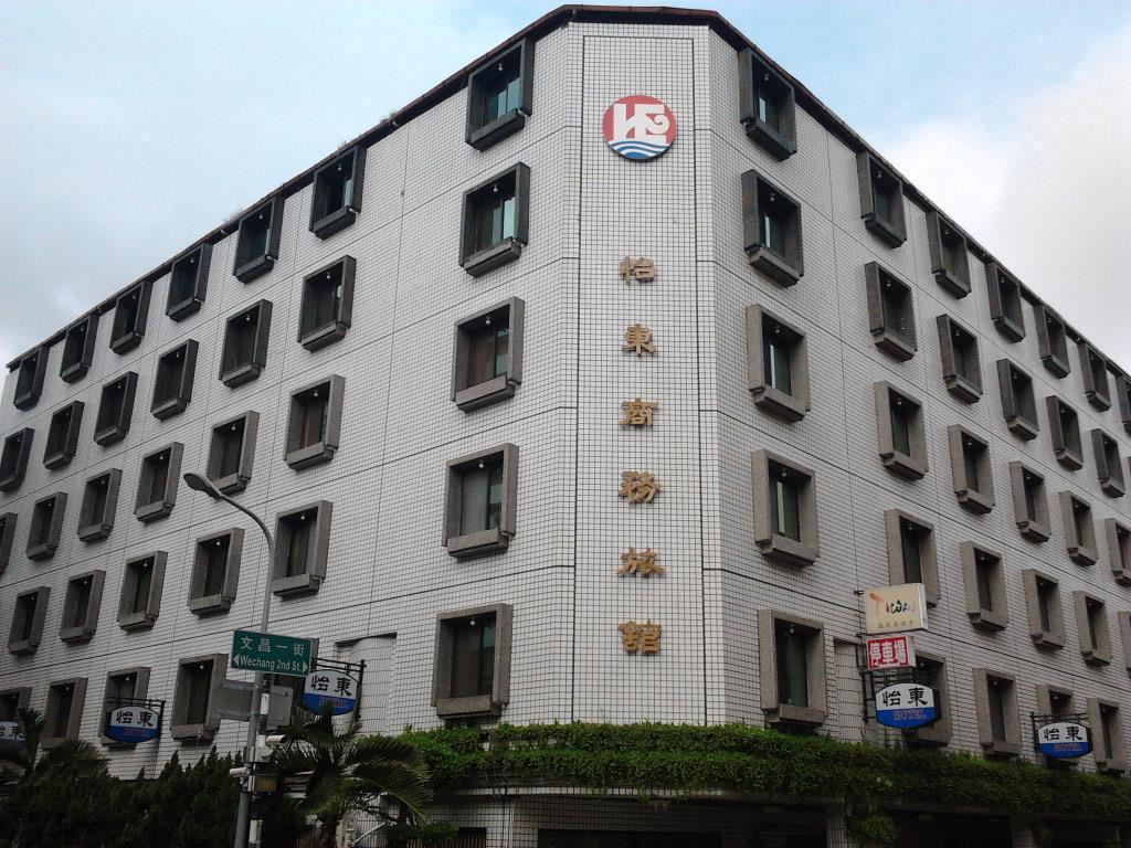Etung Hotel Taichung Exterior foto